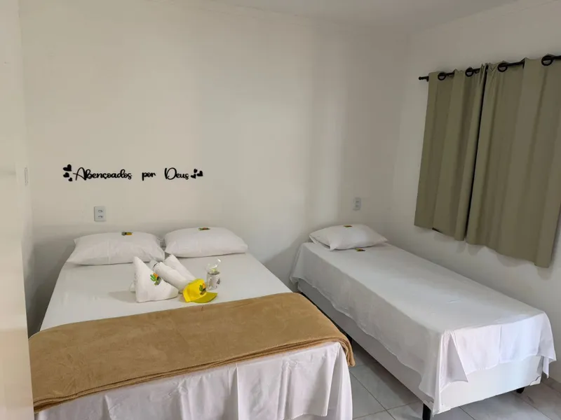 Quartos e outros locais da pousada