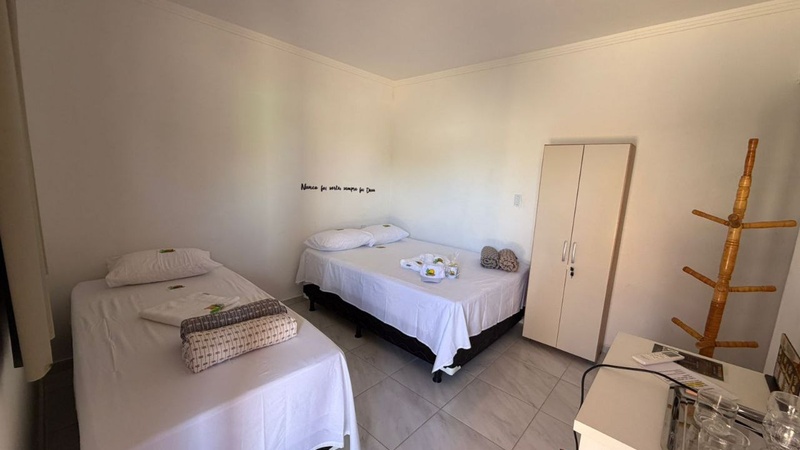 Quartos e outros locais da pousada