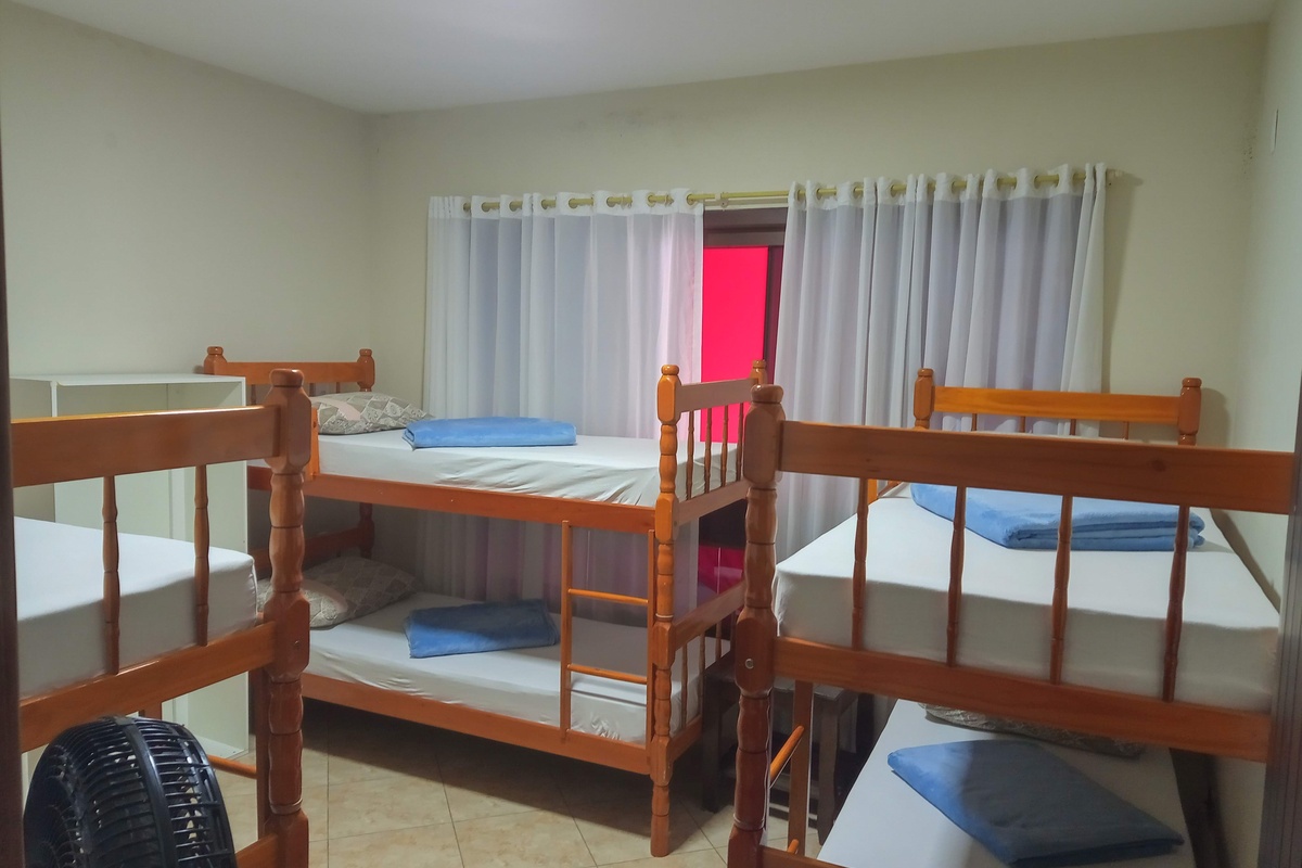 Compartilhado Masculino com Ventilador