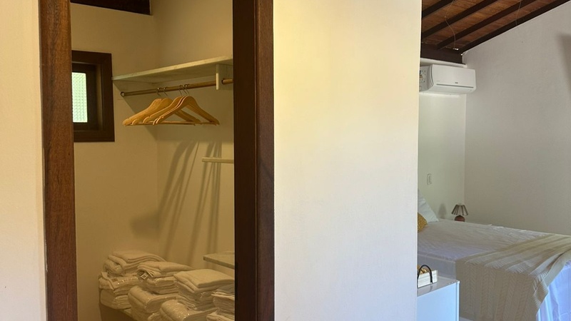 Suíte com Vista para a piscina