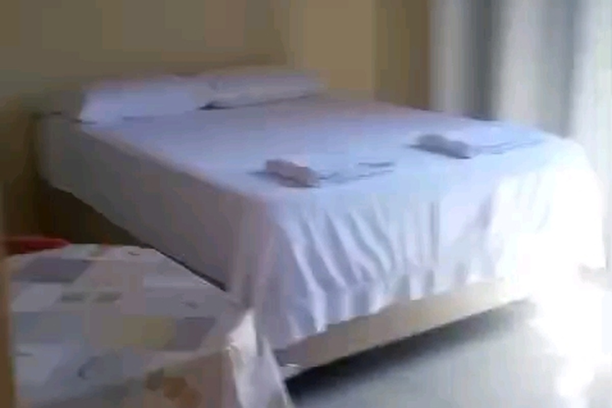 1 cama de casal + 1 triliche