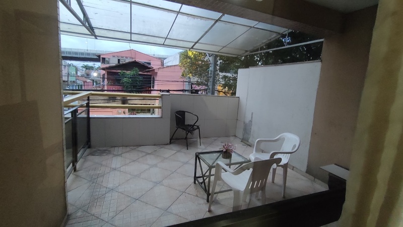 201 - Triplo com Varanda