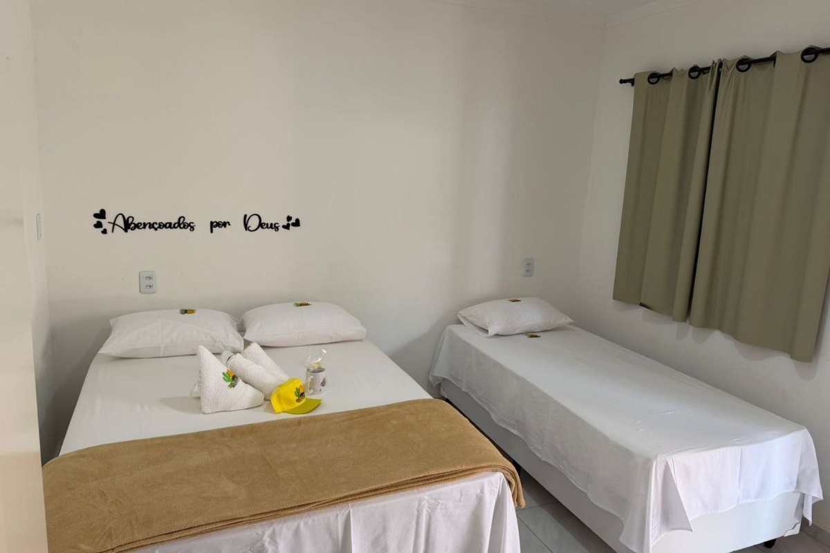 Quartos e outros locais da pousada