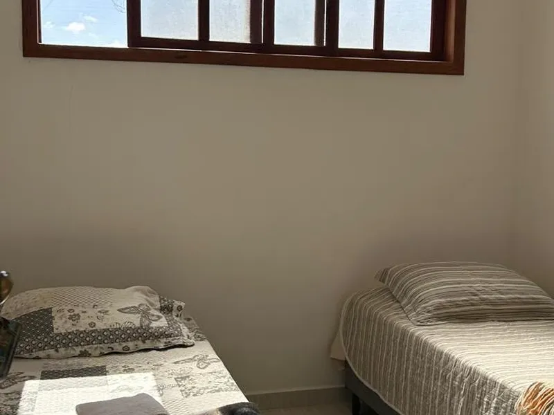 QUARTO 24/25 CONJUGADO - AR E HIDROMASSAGEM