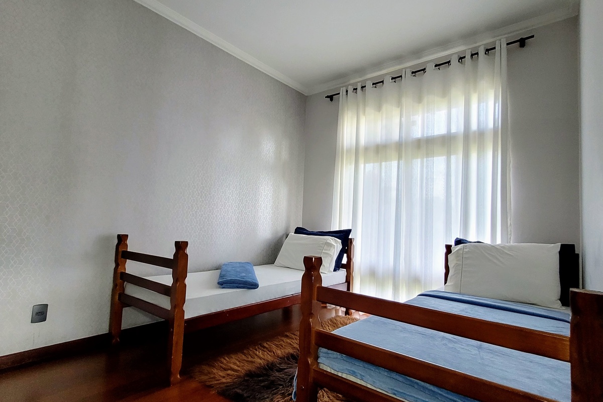 Quarto Duplo com banheiro externo