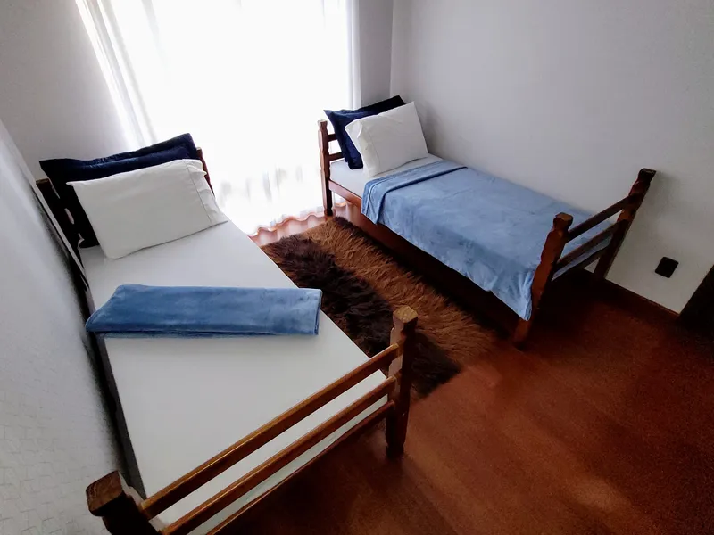 Quarto Duplo com banheiro externo