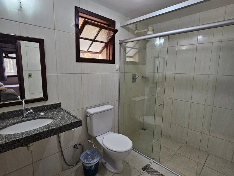 QUARTO 19 AR-CONDICIONADO