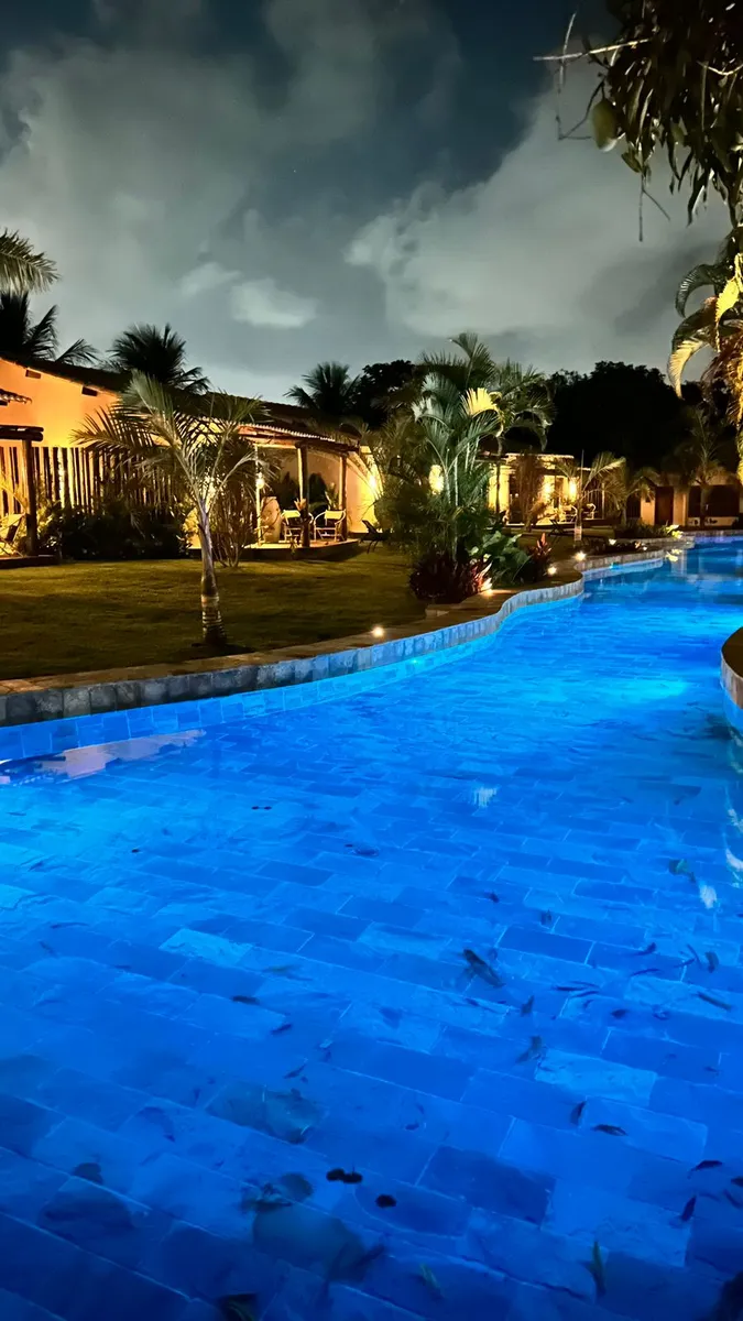 La Belle Hotel Lago azul