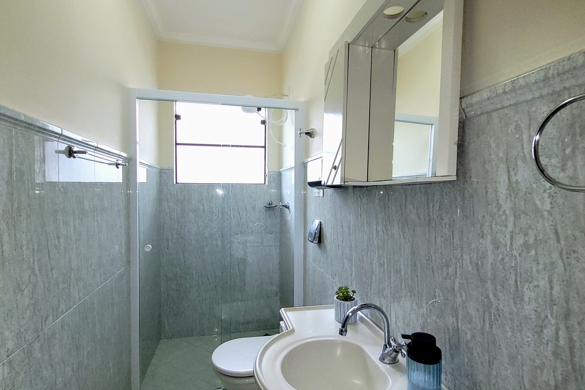 Quarto Duplo com banheiro externo