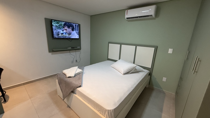 Flat Green Serenity - Poucos minutos Hard Rock