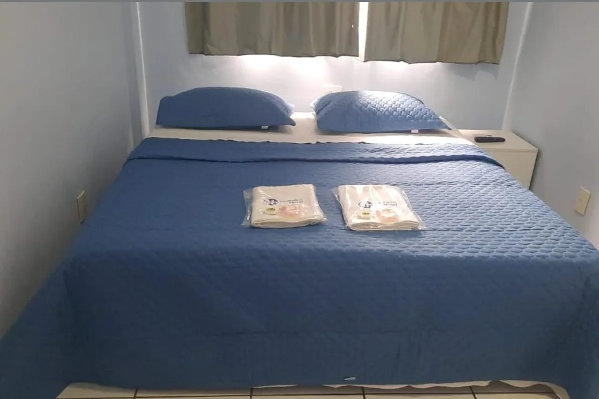 Apartamento Duplo com 01 cama de Casal com ar condicionado