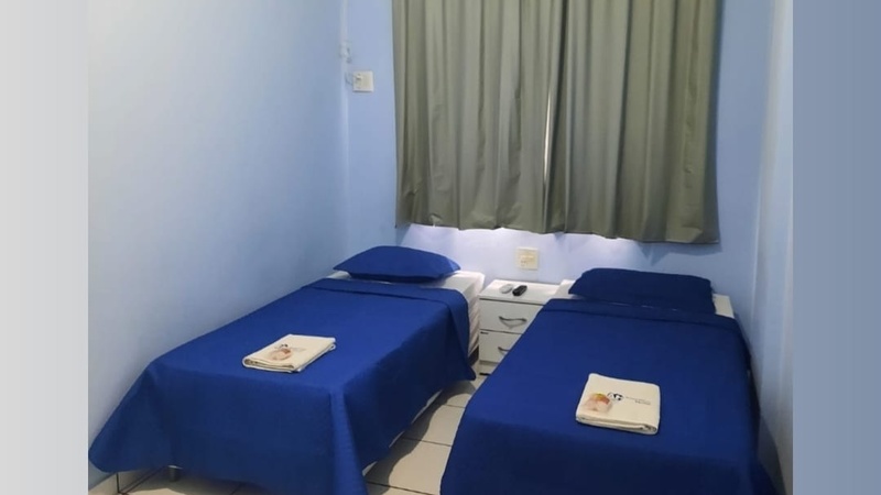 Apartamento Triplo com ar condicionado . 1 Cama de Casal e 1 de solteiro