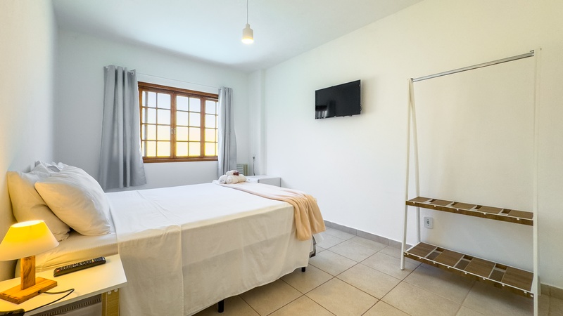 Duplo com vista da piscina