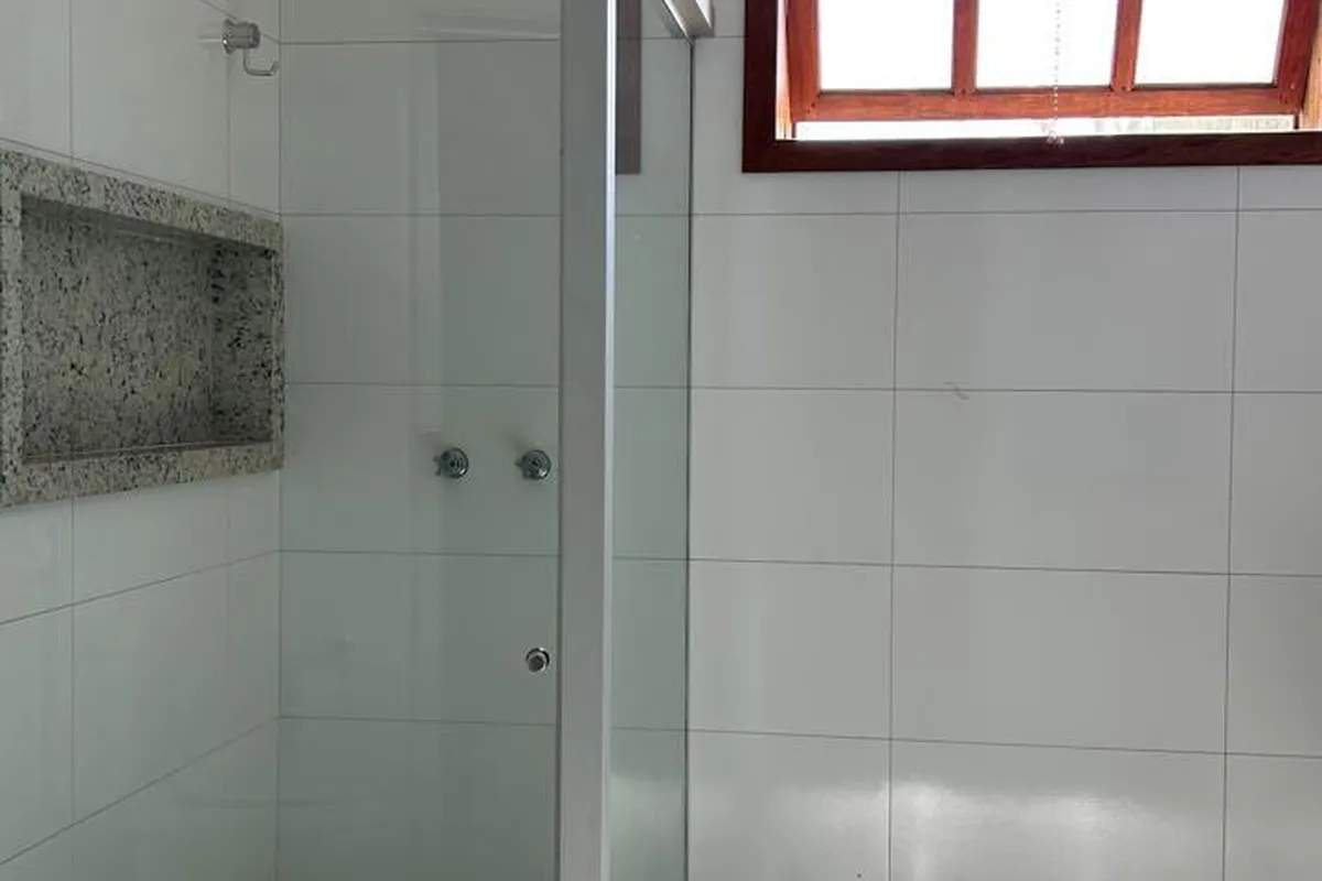 QUARTO 24/25 CONJUGADO - AR E HIDROMASSAGEM