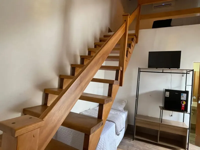 LOFT MESANINO