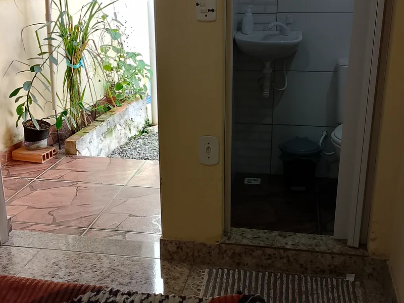 Cama de casal + banheiro (Q2 e Q3)
