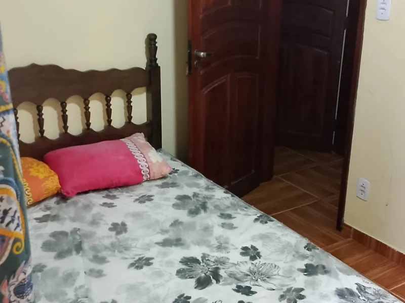 Cama de casal sem banheiro