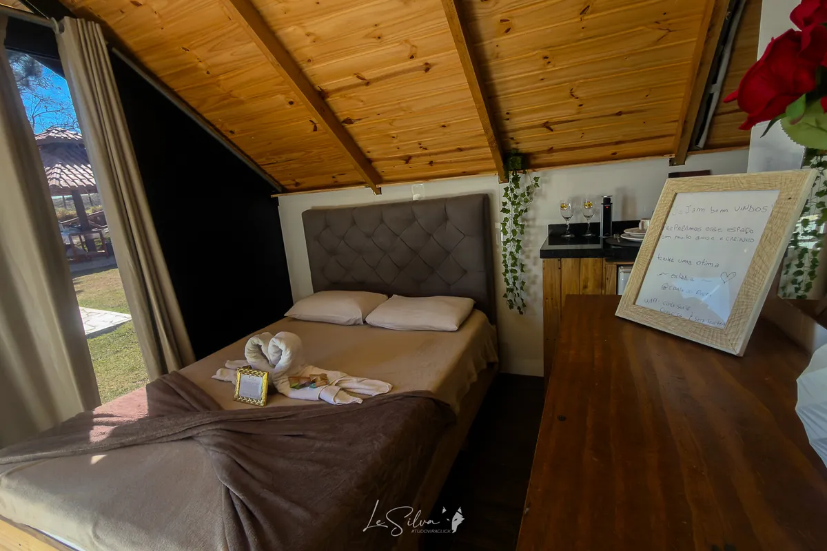 5 Quarto Deluxe