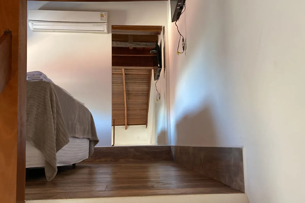 LOFT MESANINO
