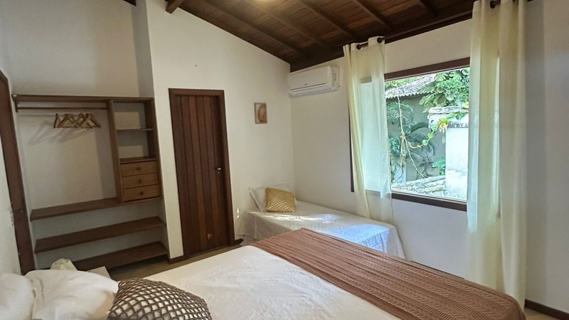 Suíte Tripla vista para Mata