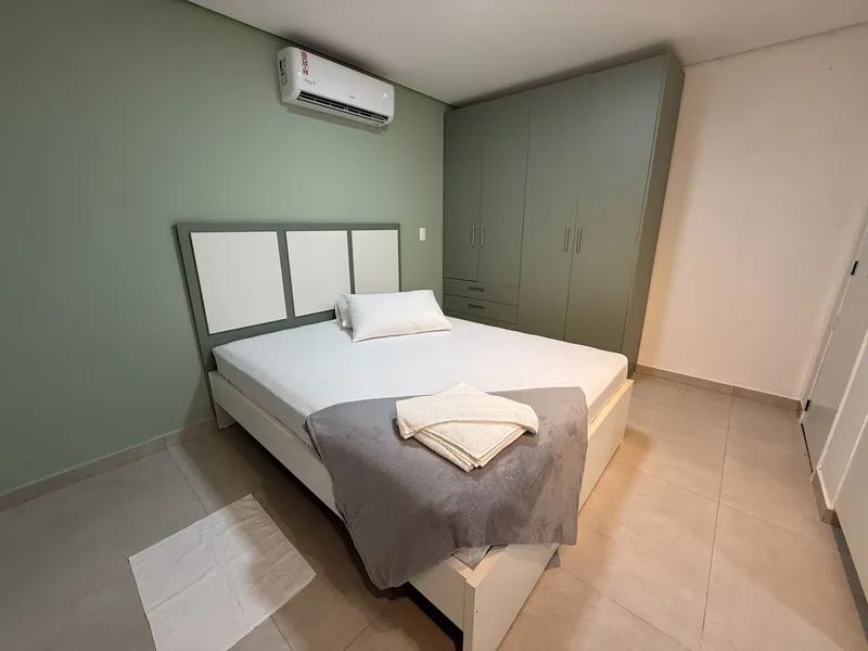 Flat Green Serenity - Poucos minutos Hard Rock