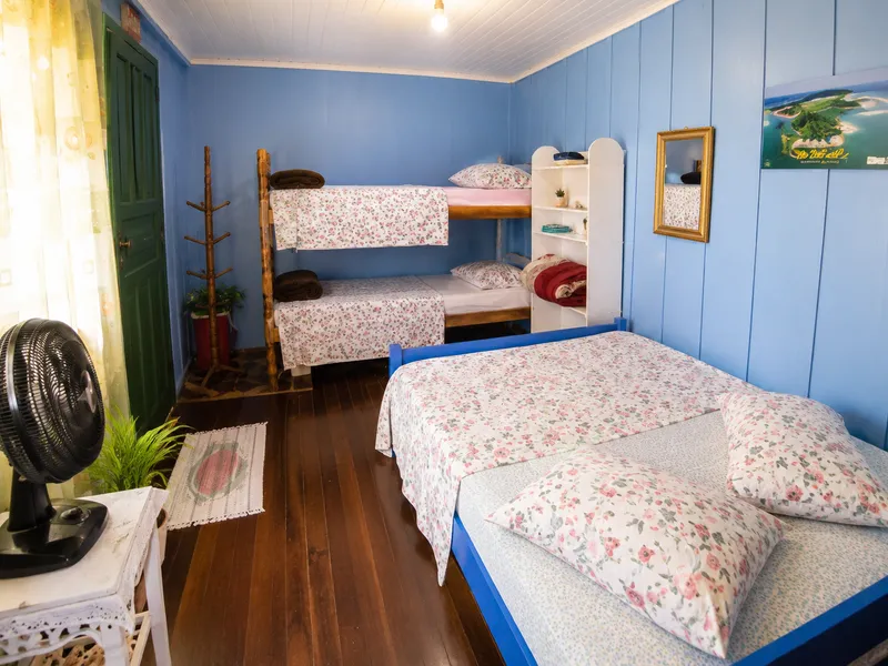 Quarto Família C Ventilador