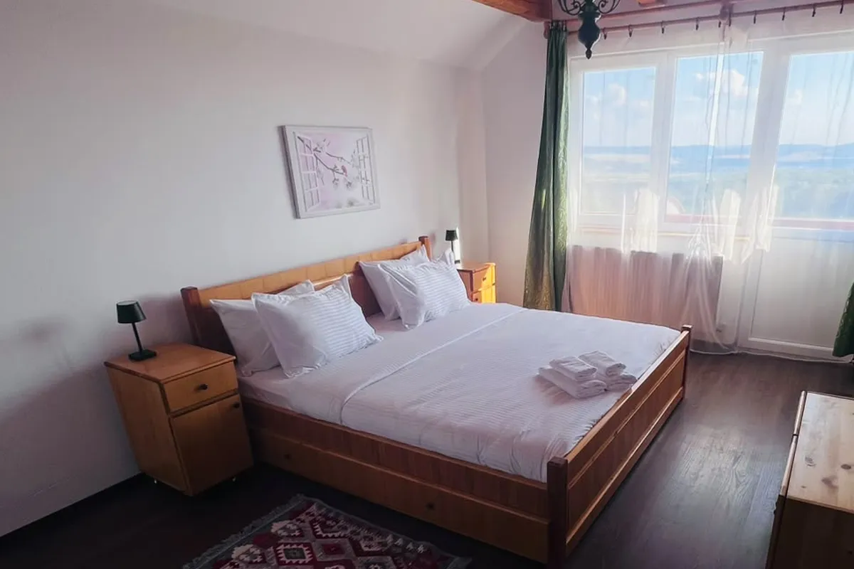 Room 1