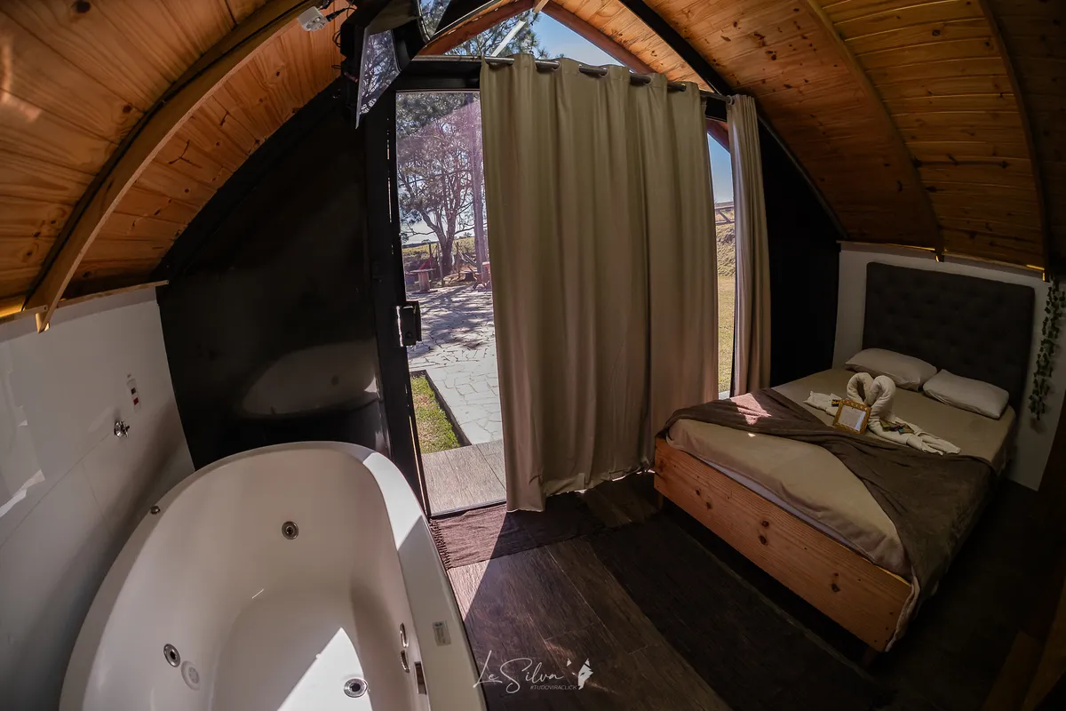 5 Quarto Deluxe