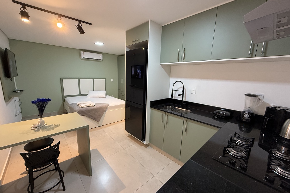 Flat Green Serenity - Poucos minutos Hard Rock