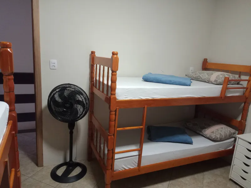 Compartilhado Masculino com Ventilador