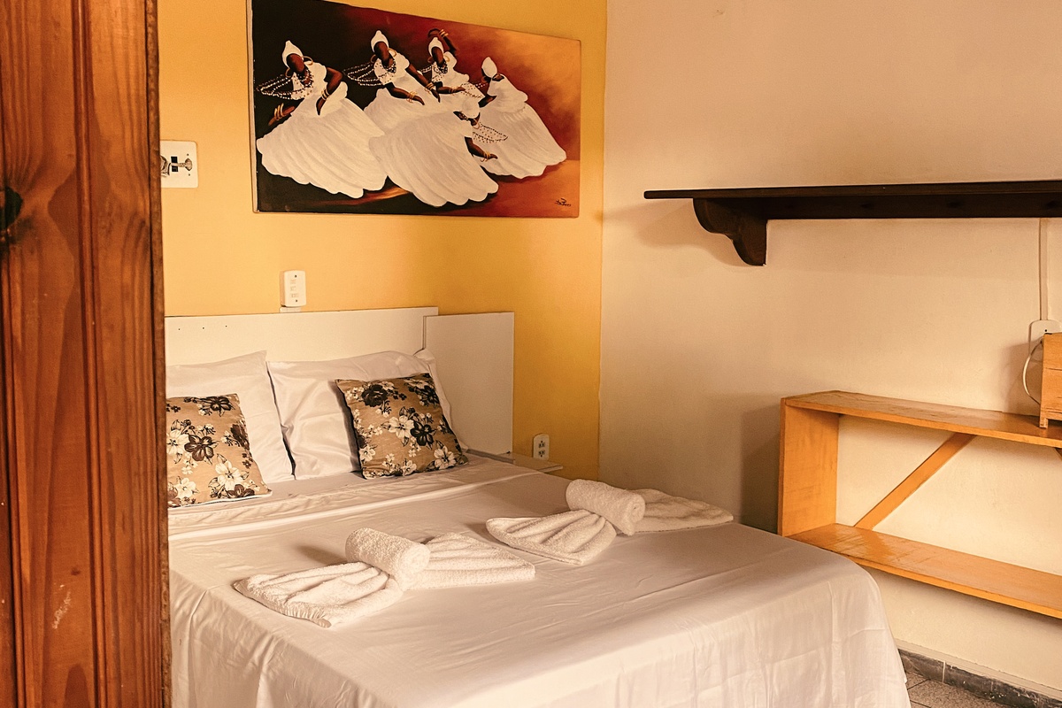 1 - Quarto Duplo com Varanda