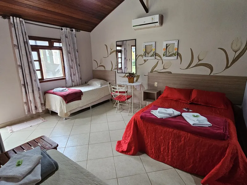 QUARTO 22 AR E HIDROMASSAGEM