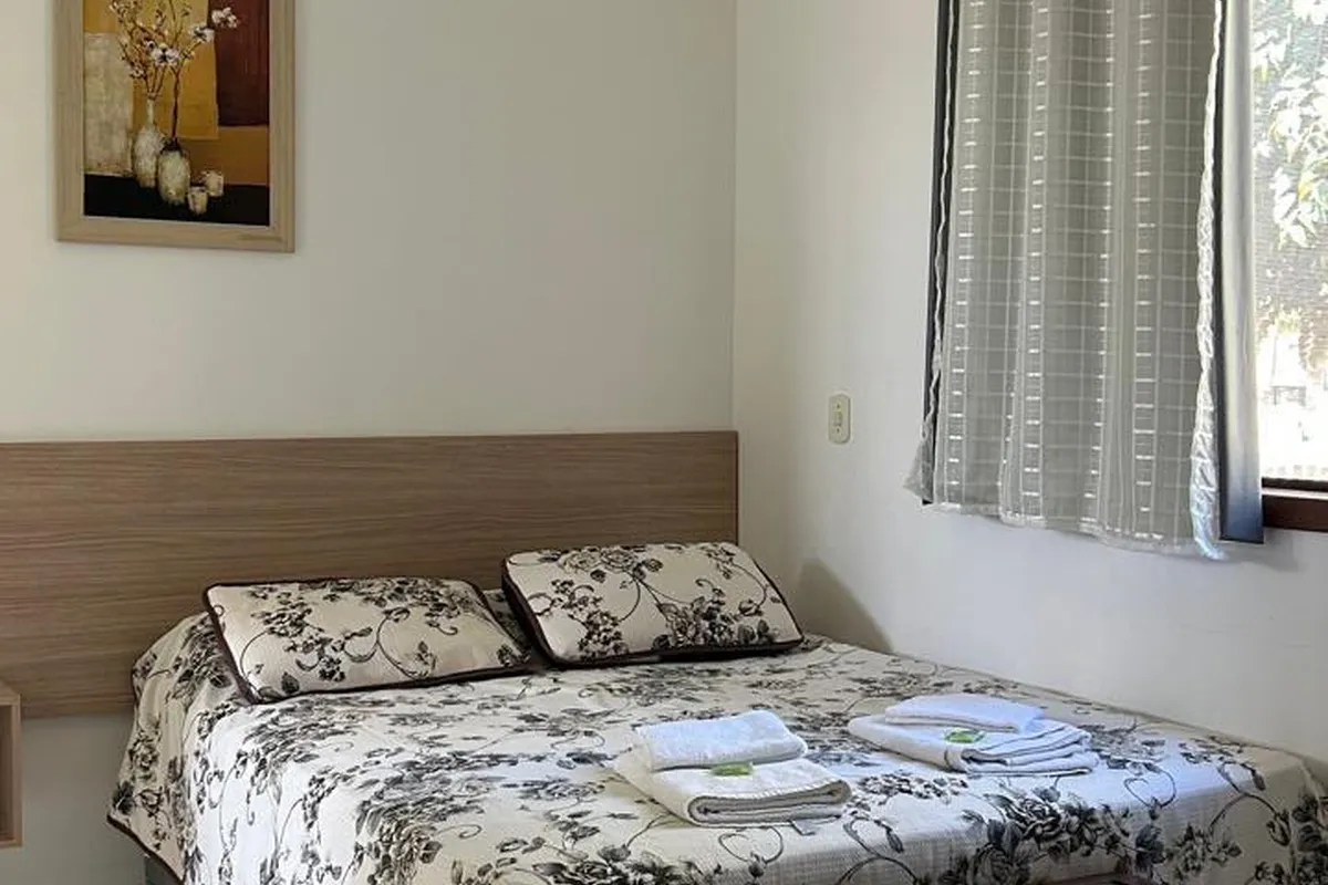 QUARTO 24/25 CONJUGADO - AR E HIDROMASSAGEM