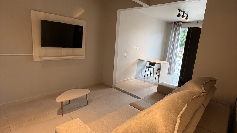 Flat Aconchegante • Pereque - 7Min Hard Rock