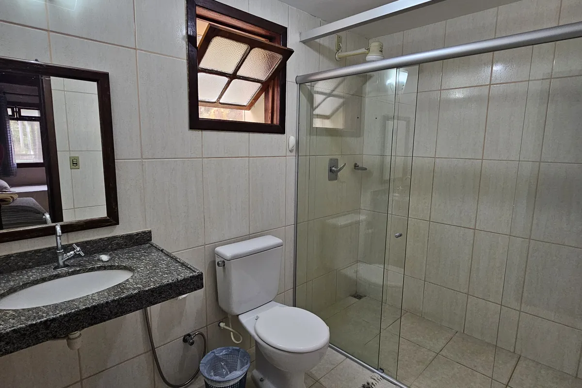 QUARTO 19 AR-CONDICIONADO