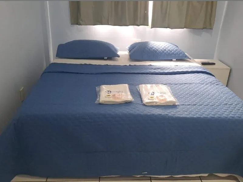 Apartamento Duplo com 01 cama de Casal com ar condicionado