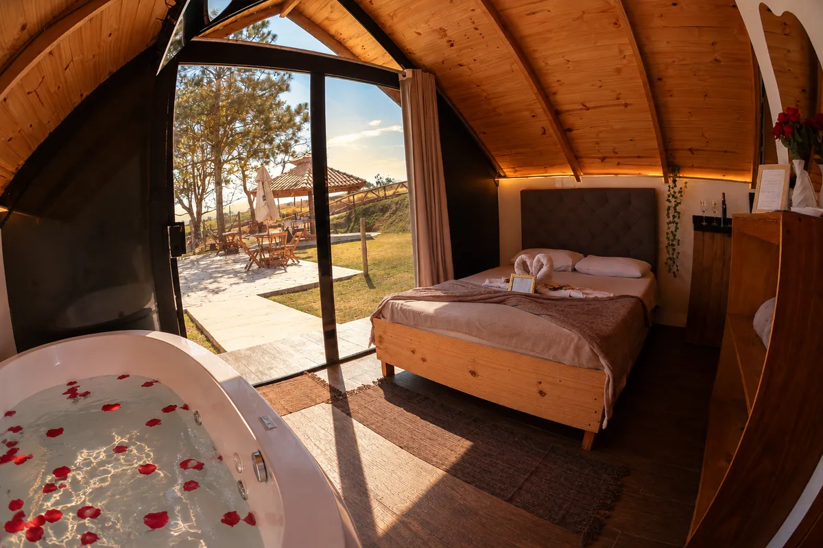 5 Quarto Deluxe
