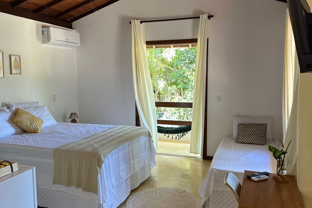 Suíte com Vista para a piscina