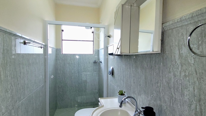 Quarto Duplo com banheiro externo