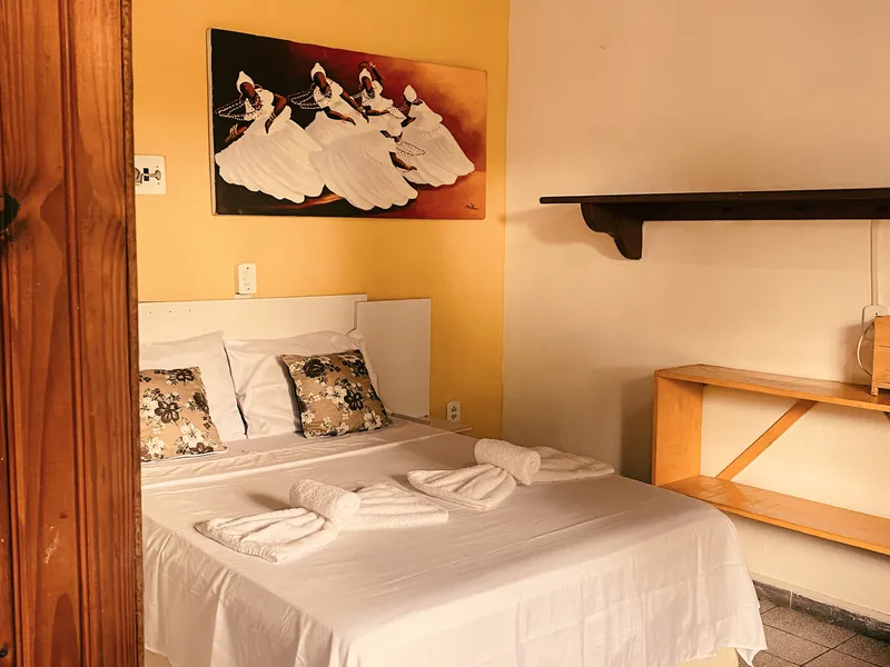 1 - Quarto Duplo com Varanda