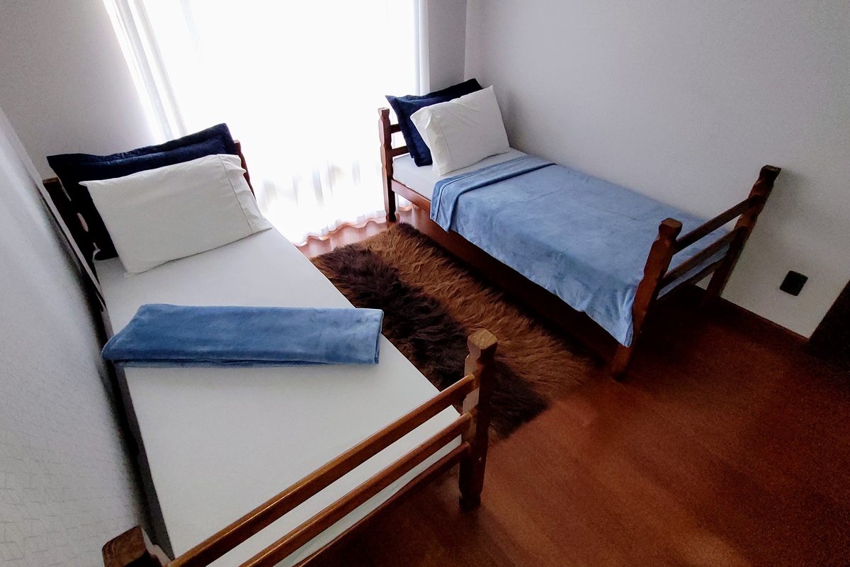 Quarto Duplo com banheiro externo