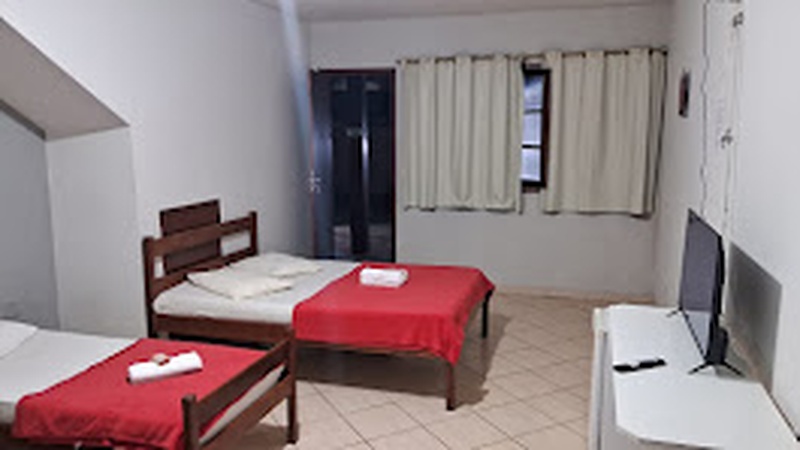 tv, frigobar, vetilador, sacada