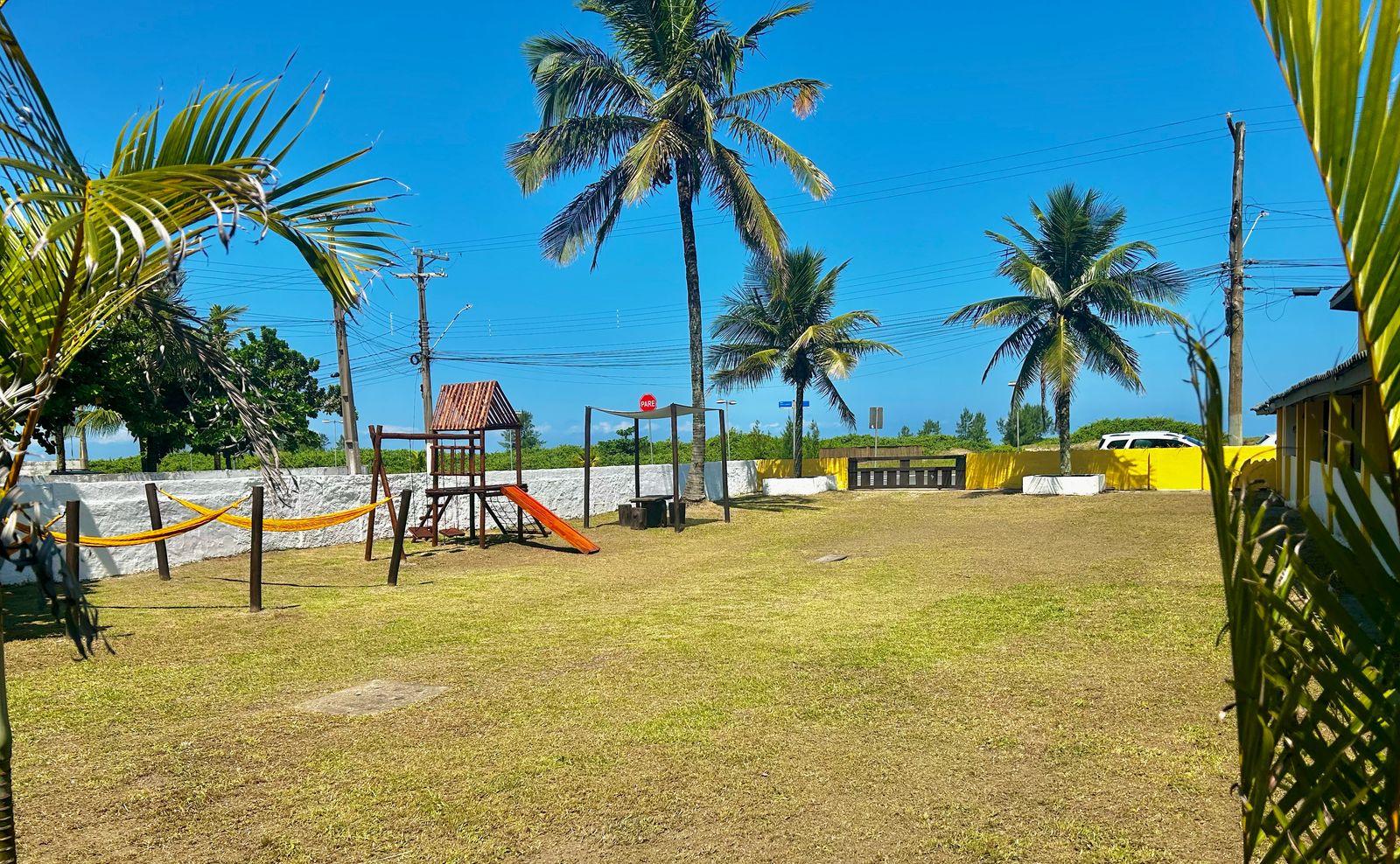 ITAMIARU BEACH    Ilha Comprida